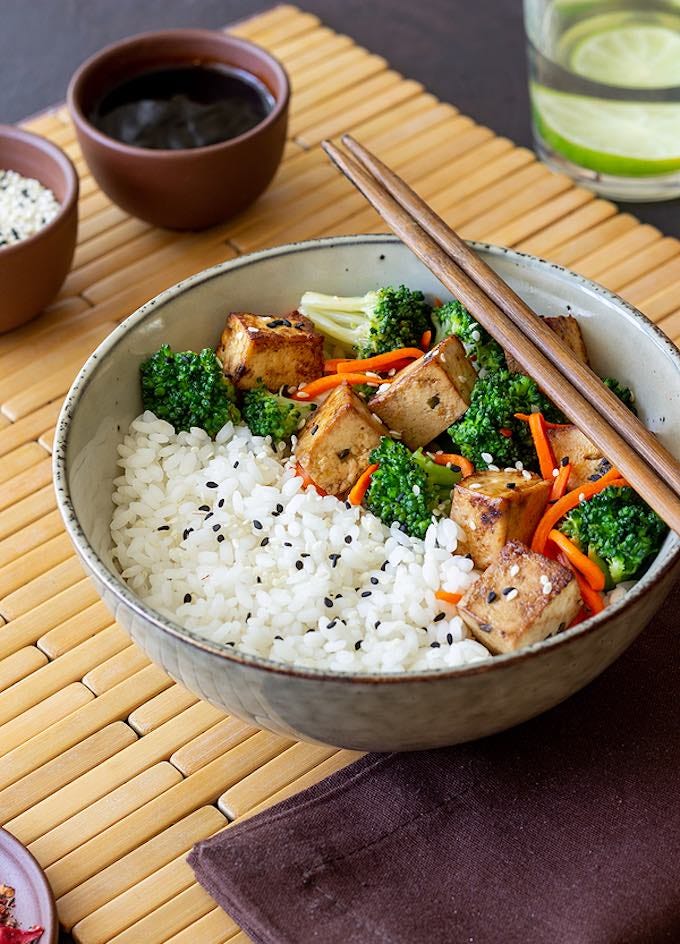 Tofu and Broccoli stir-fry