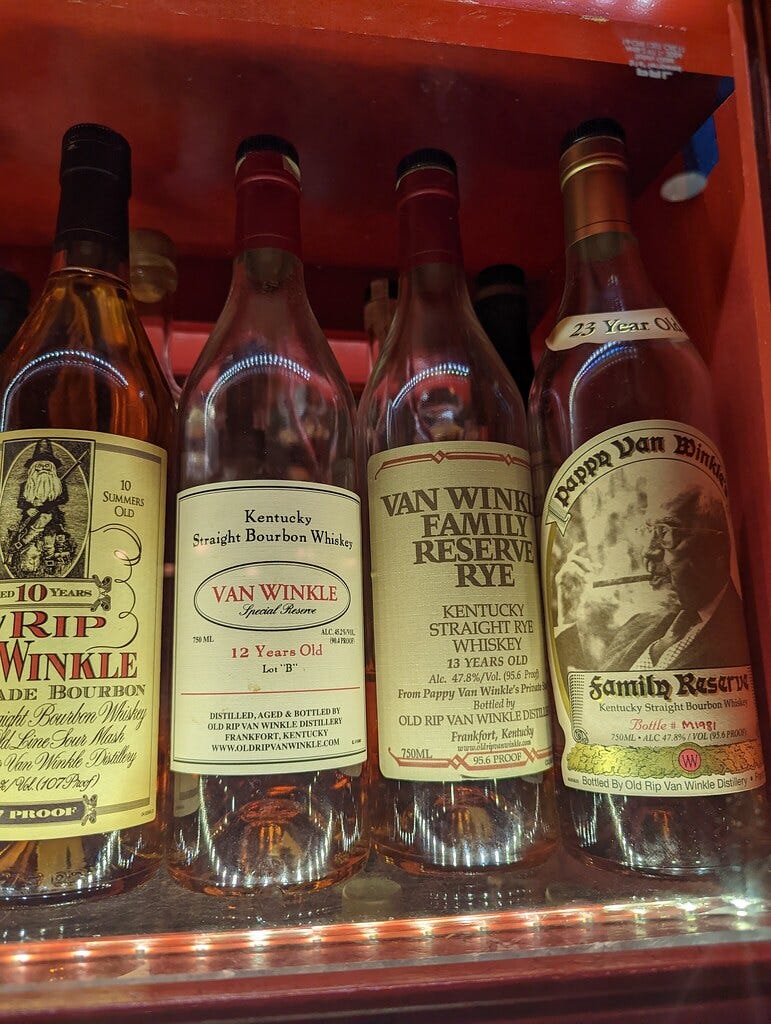 Shelf of Pappy van Winkle, Tam O'Shanter, Los Feliz, Los A… | Flickr