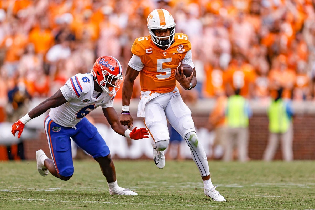 Quarterback Hendon Hooker Leads Tennessee To Highest Ranking Since 2006,  Enters Heisman Trophy Race