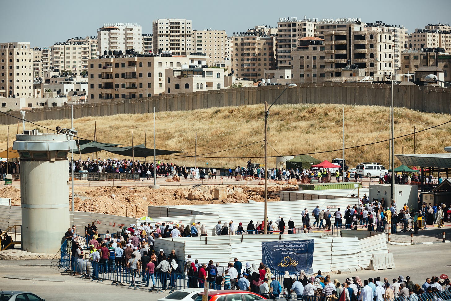 Israel's checkpoint for Palestinians entering Jerusalem from the West Bank  undergoes biometric upgrade - The Washington Post