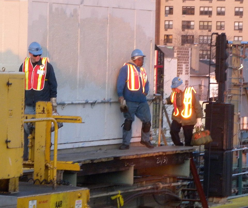 File:69 Fisk IRT work vests jeh.jpg
