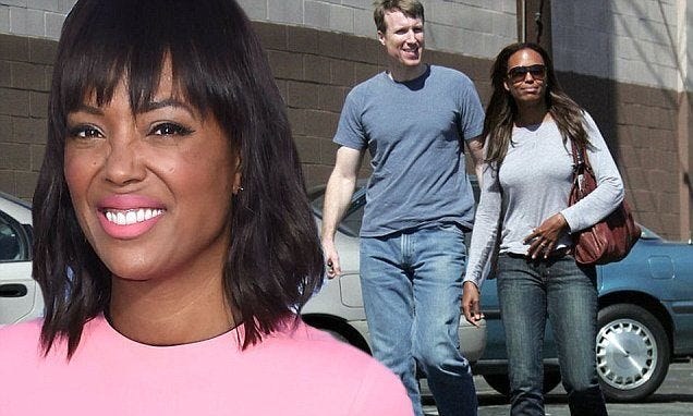 Aisha Tyler tries single life after 23 years 2016 gossip