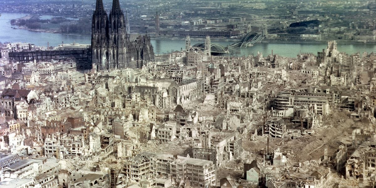 Out of the Ashes: A New Look at Germany's Postwar Reconstruction - DER  SPIEGEL