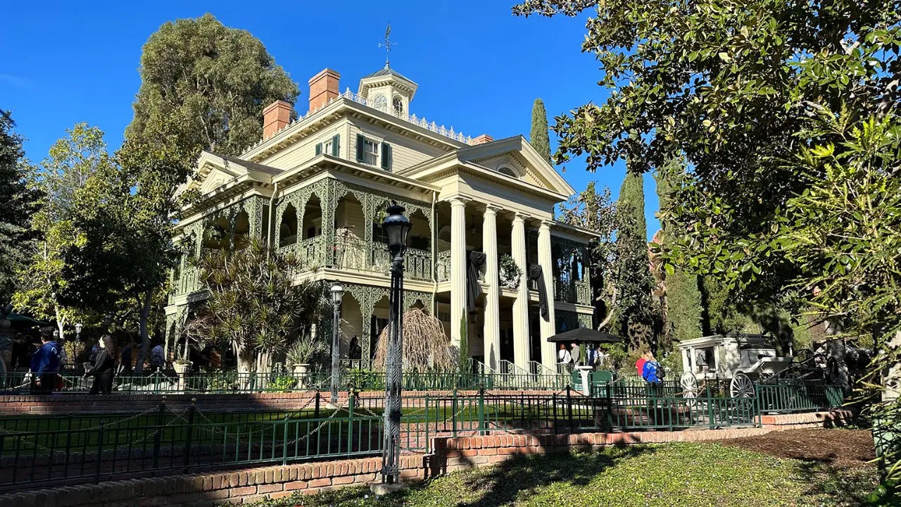 VIDEO: Haunted Mansion Reopens at Disneyland