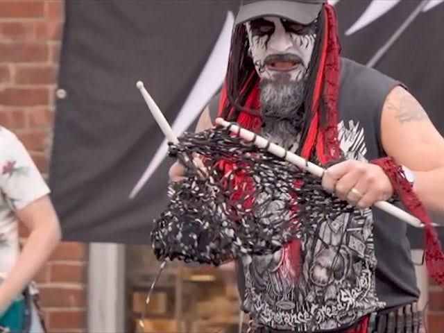 Disciplinen heavy metal strik har fået sin første verdensmester - TV 2
