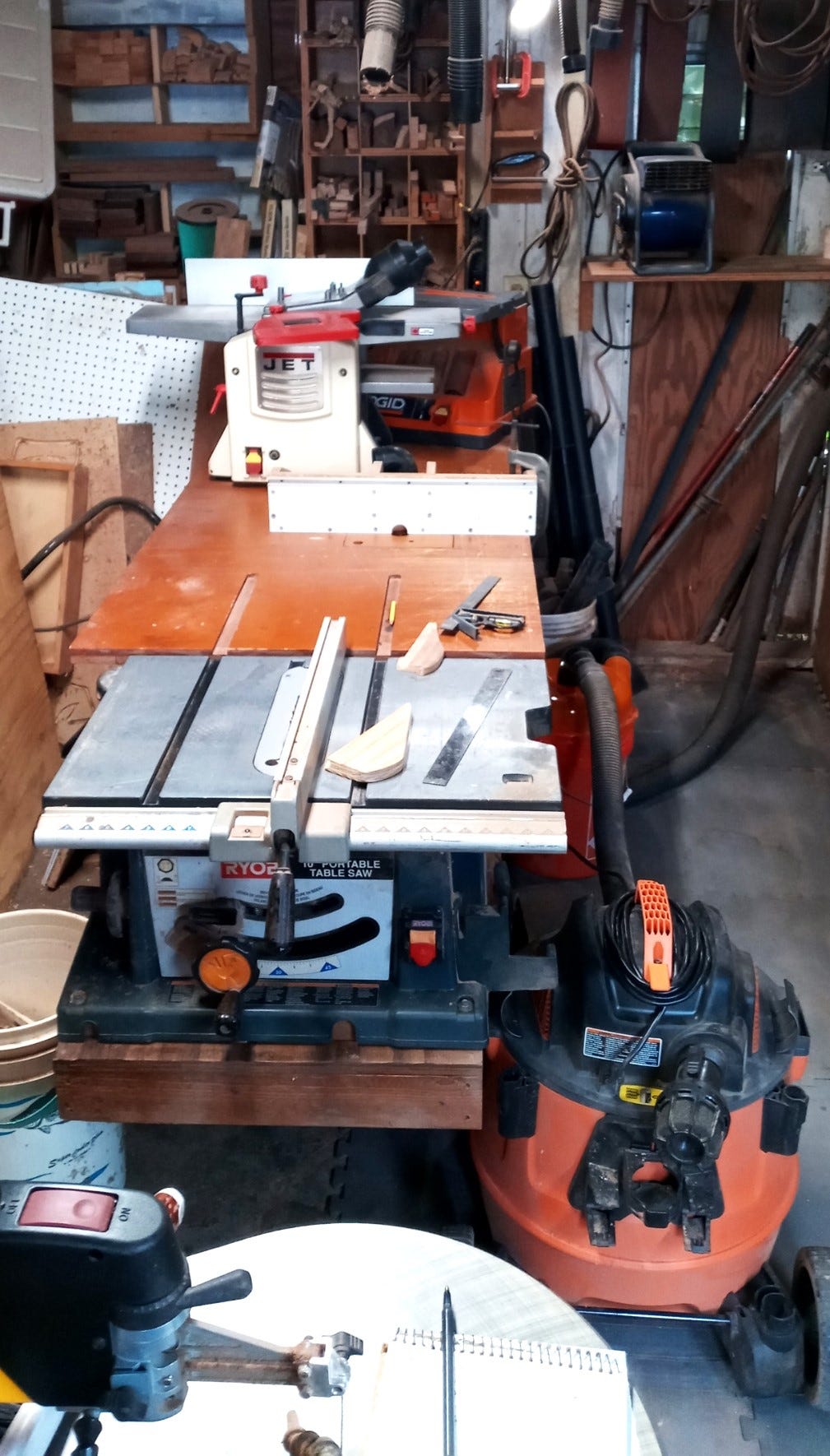 Central Table Saw and Outfeed/Work Table