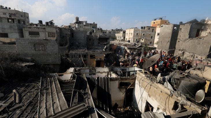 Khan Younis neighbourhood hit by Israeli attack | Israel-Palestine conflict  News | Al Jazeera