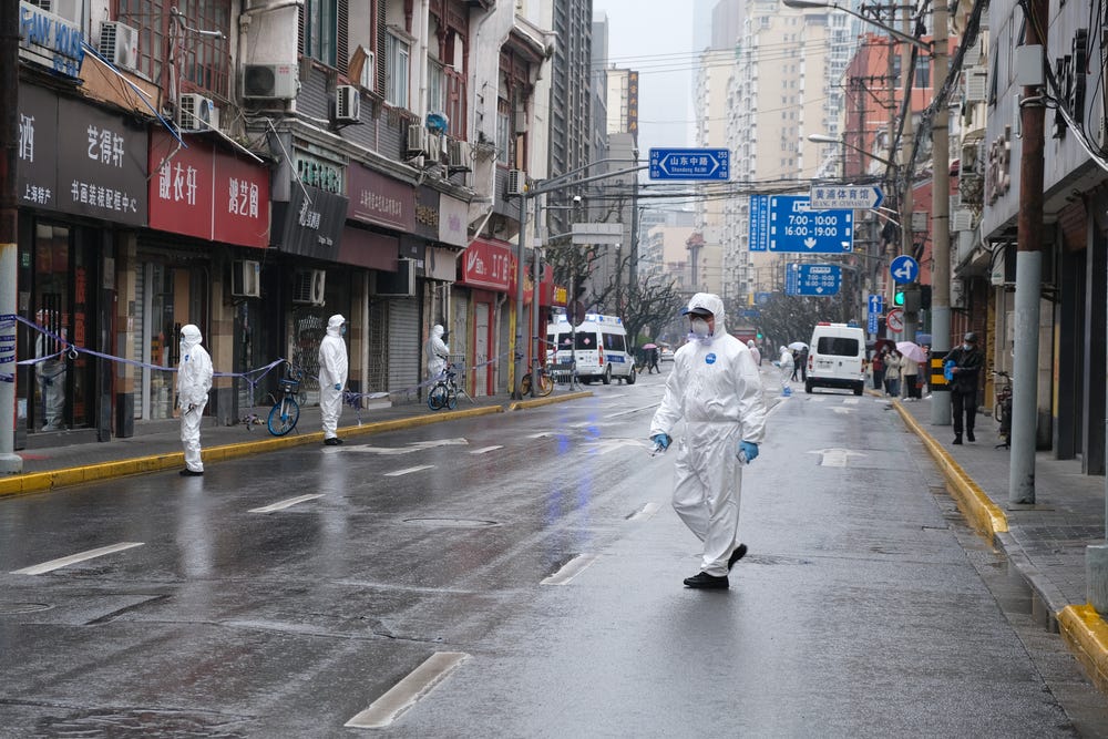 Cina: milioni di persone in lockdown senza cibo e medicine