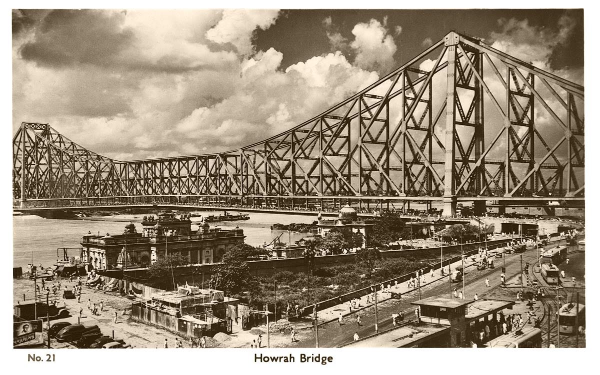 File:Howrah Bridge - Calcutta.jpg - Wikimedia Commons