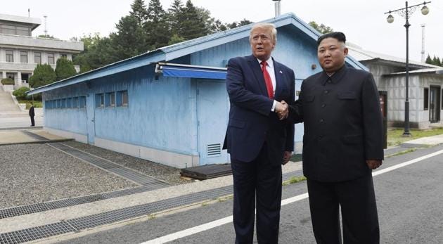 Donald Trump meets Kim Jong Un, becomes 1st sitting US President to enter N Korea | World News - Hindustan Times