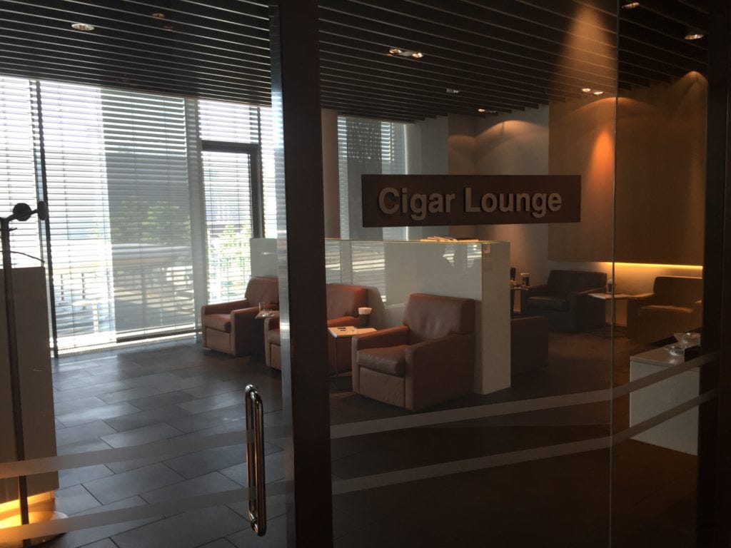 FRA first class lounge