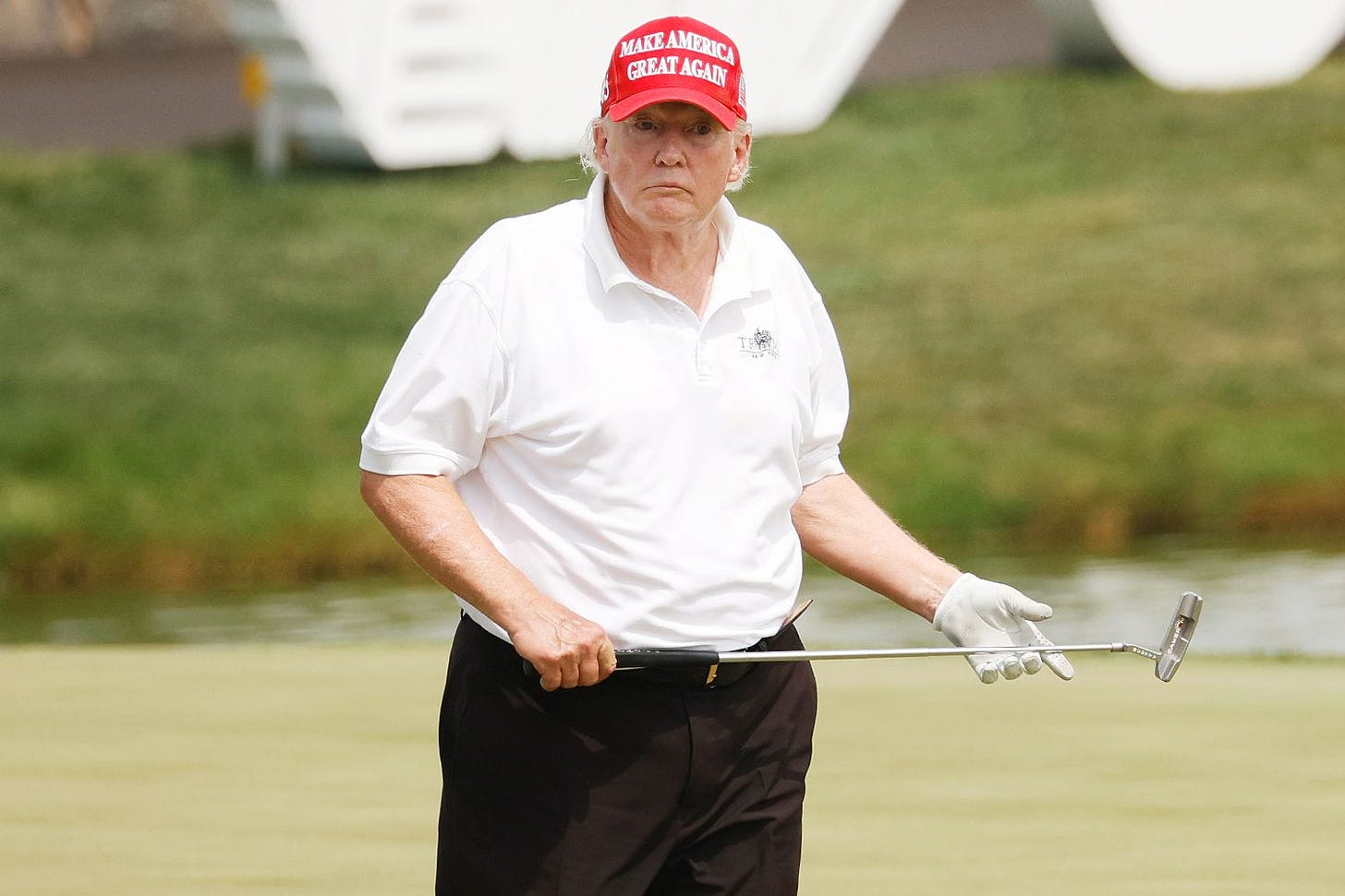 How Donald Trump Cheats at Golf, According to a Sportswriter: 'He'll Do  Anything'