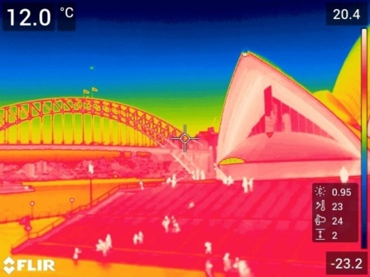 Dünyanın ısı yayılımı termal kameralardan böyle görünüyor.