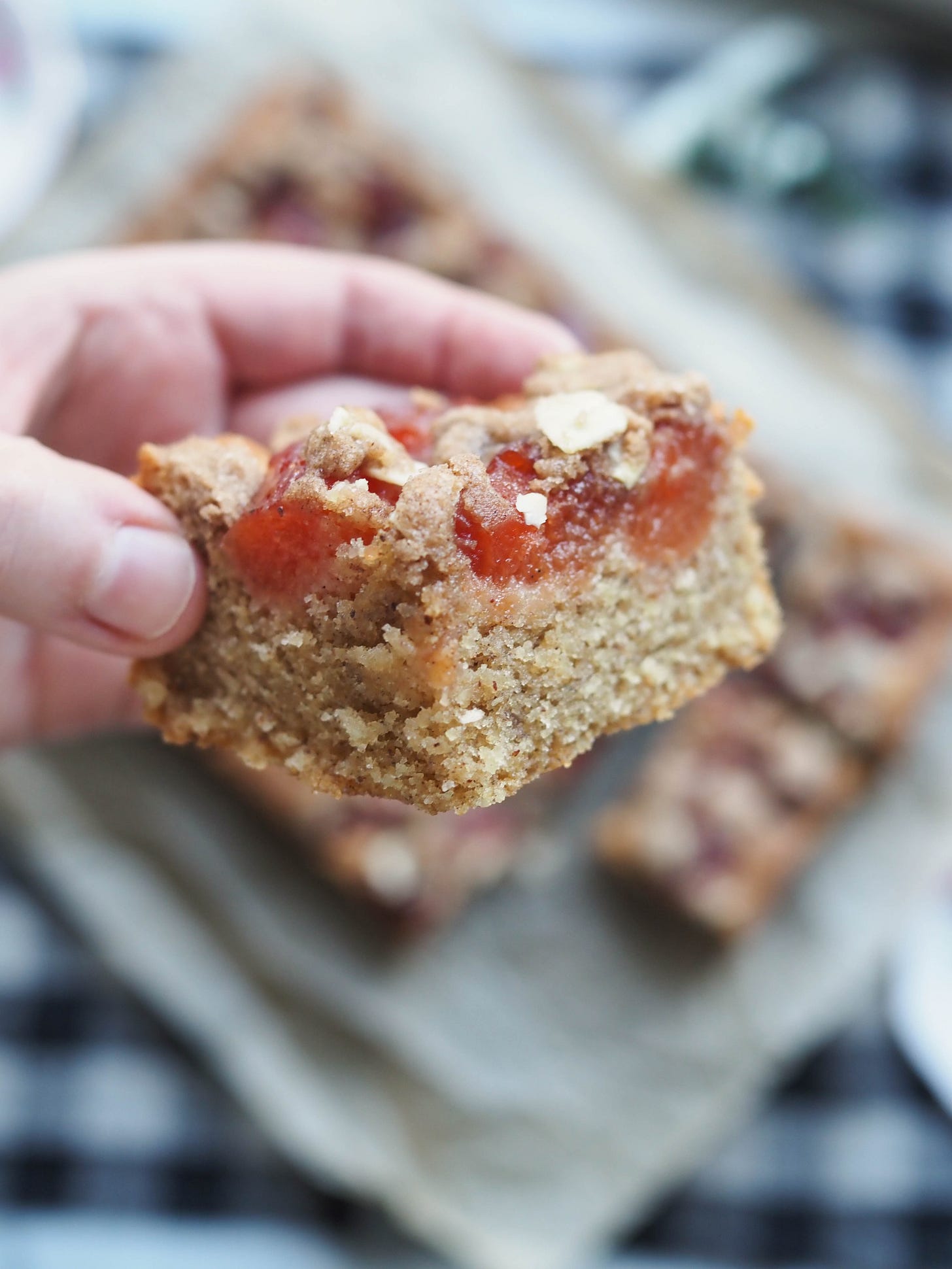 Hazelnut Quince Crumble Cake