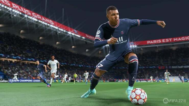 FIFA'nın marka değeri tartışılmaz ancak EA şirketinin bu oyun özelinde sahip olduğu teknoloji ve birikimi başka bir çatıda sürdürmenin de kolay olmayacağına eminim.