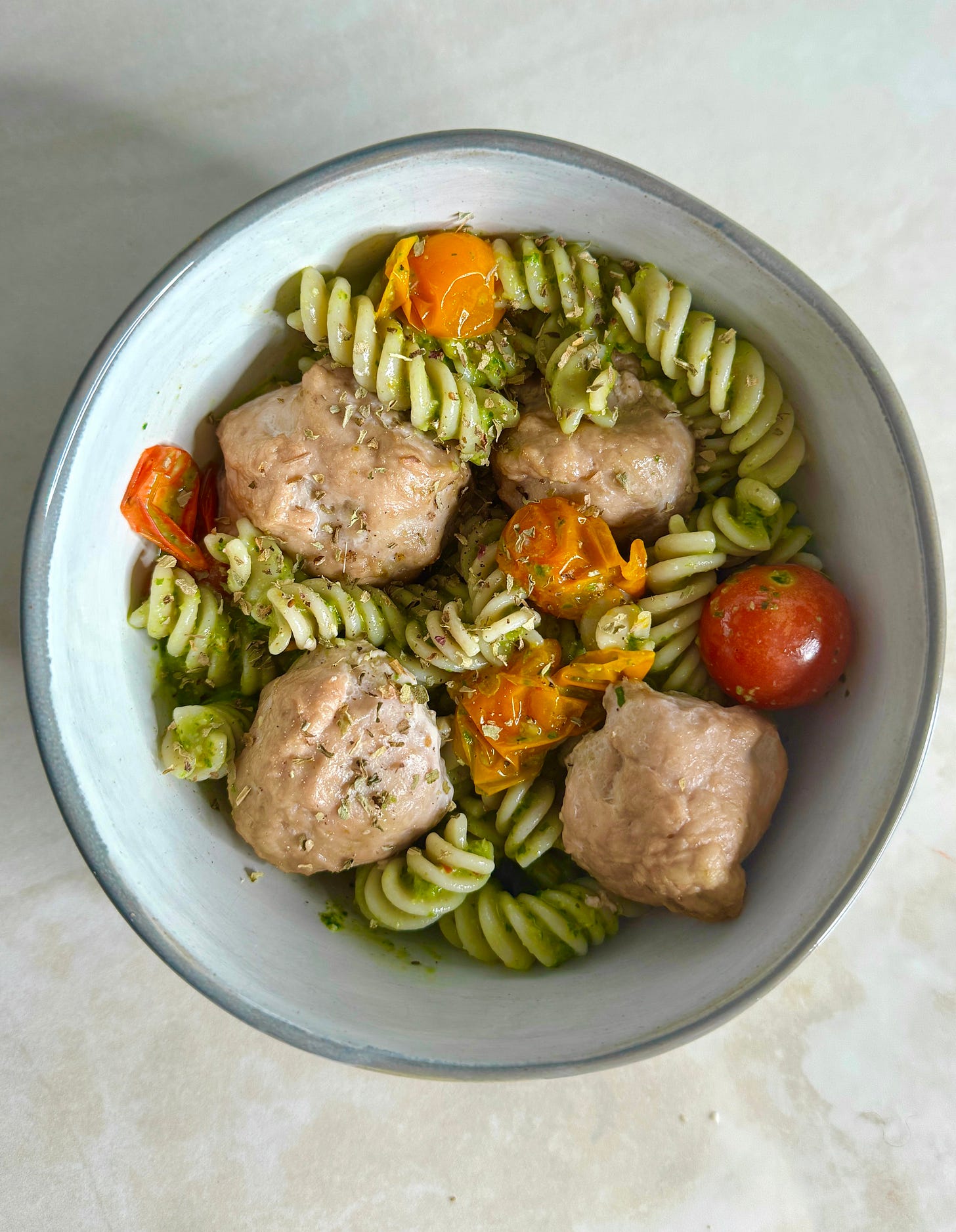 If summer was a dish, this is what it would taste like. This Sun gold tomato & basil pesto pasta with turkey meatballs tastes so fresh with the ripe golden tomatoes and vibrant green pesto sauce. If summer was a dish, this is what it would taste like. This Sun gold tomato & basil pesto pasta with turkey meatballs tastes so fresh with the ripe golden tomatoes and vibrant green pesto sauce.