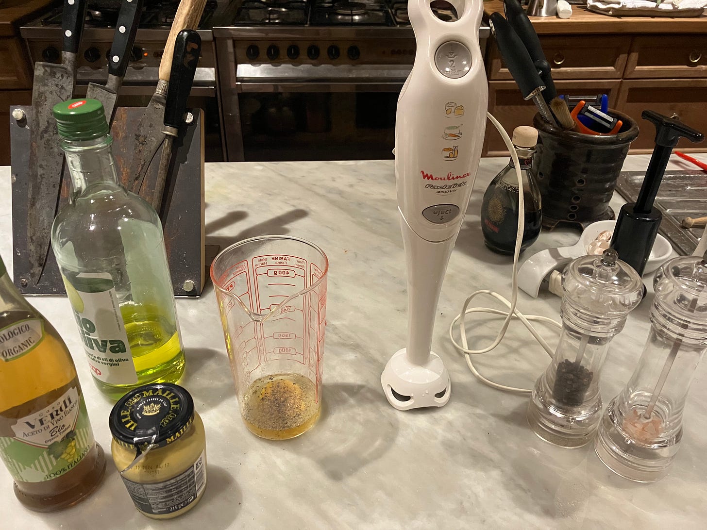immersion blender with ingredients for real mayonnaise