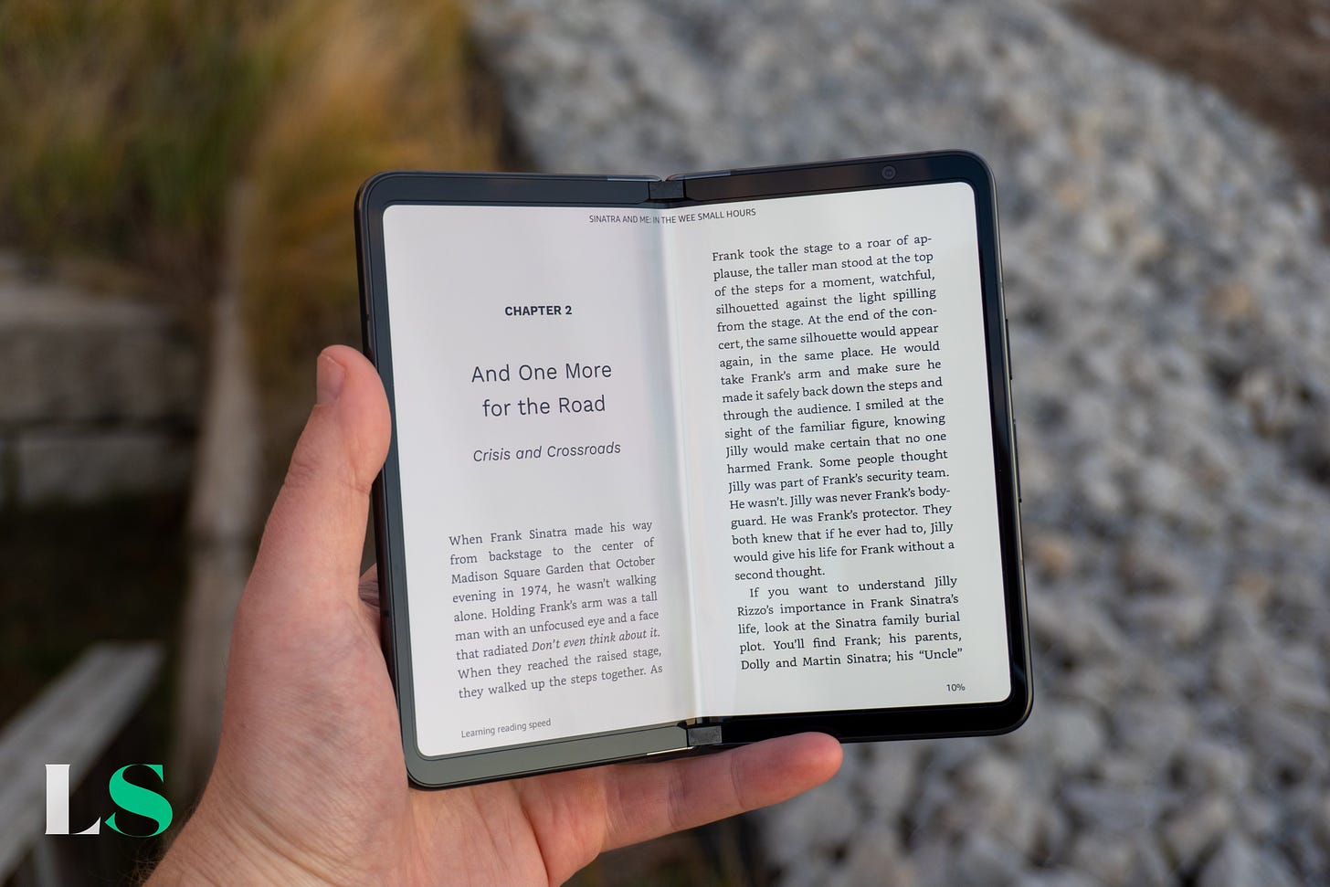 Google Pixel Fold Kindle book support Sinatra.