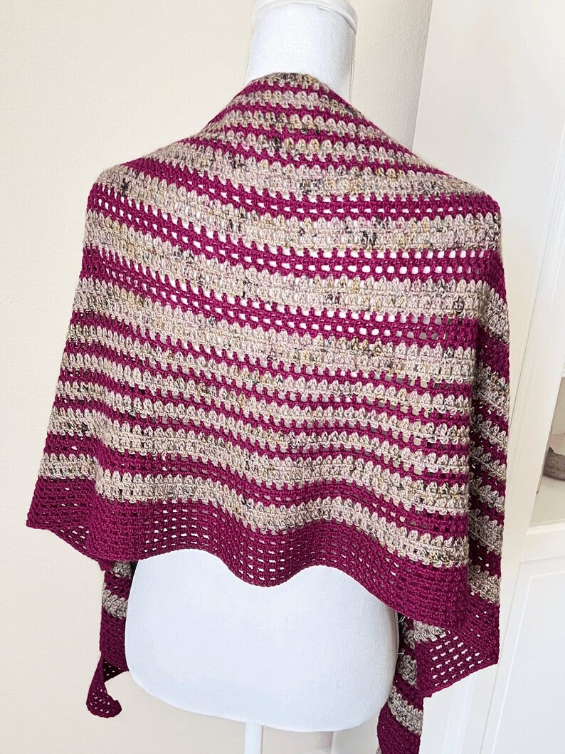 Crescent Shaped Shawl Crochet Pattern with Two Colors, Striped Wrap Scarf, Fingering Weight Shawl Pattern image 4