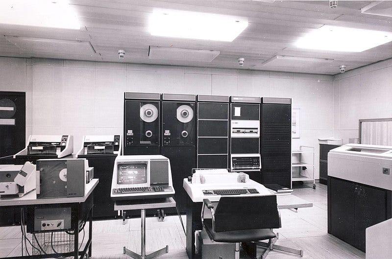 A PDP-11 machine, source: Wikipedia