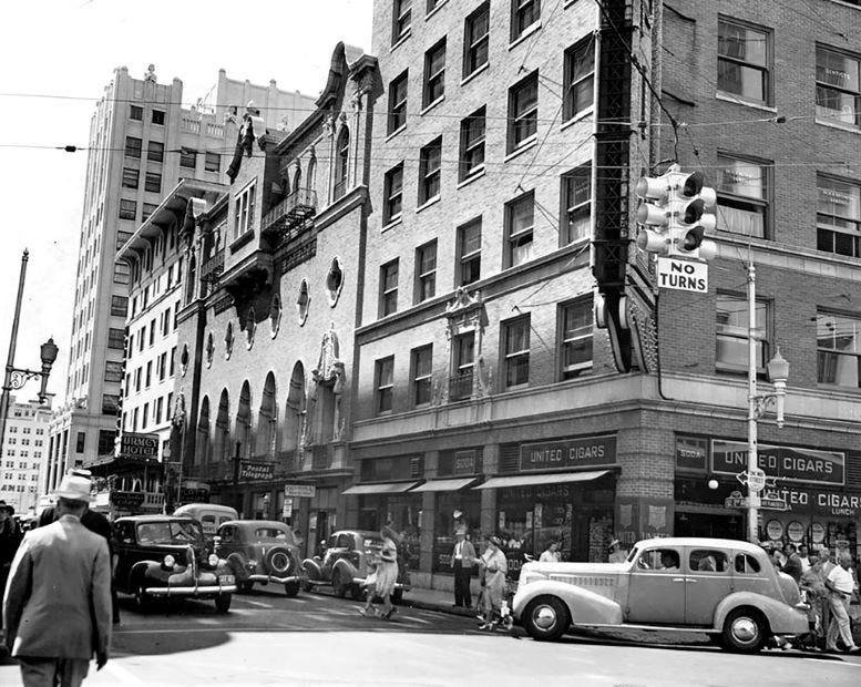 Olympia Theater in 1930. Courtesy of Philip Pessar.