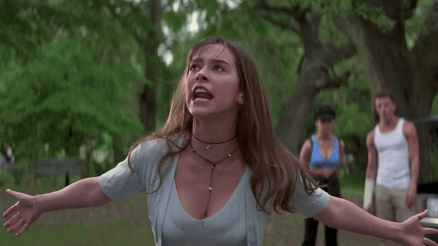 Jennifer Love Hewitt Also Loves Her Iconic 'I Know What You Did Last  Summer' Scene
