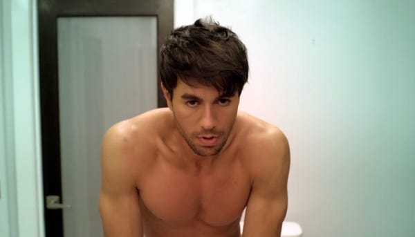 enrique iglesias hand job cut 2015 gossip