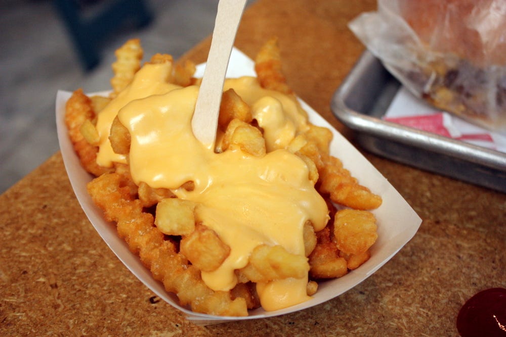 Shake_shack_cheese_fries.jpg (1000×667)