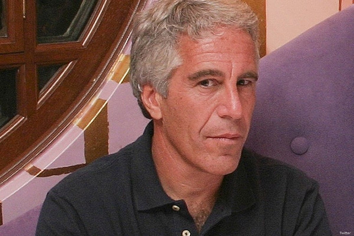 Jeffrey Epstein, US billionaire who was arrested for sex trafficking underage girls [Twitter]