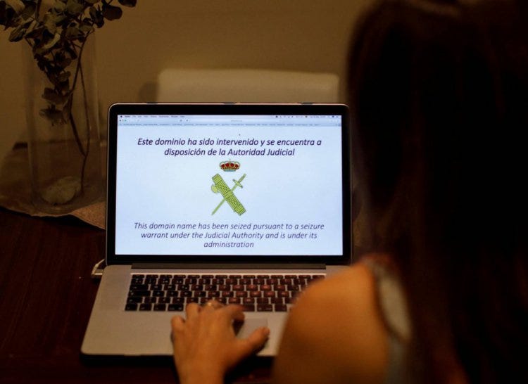 Hackers' rusos ayudan a tener activa la web del referéndum. Los independentistas catalanes intentan por todos los medios mantener un censo online - Información de Totana Hackers' rusos ayudan a tener activa la web del referéndum. Los independentistas catalanes intentan por todos los medios mantener un censo online - Información de Totana