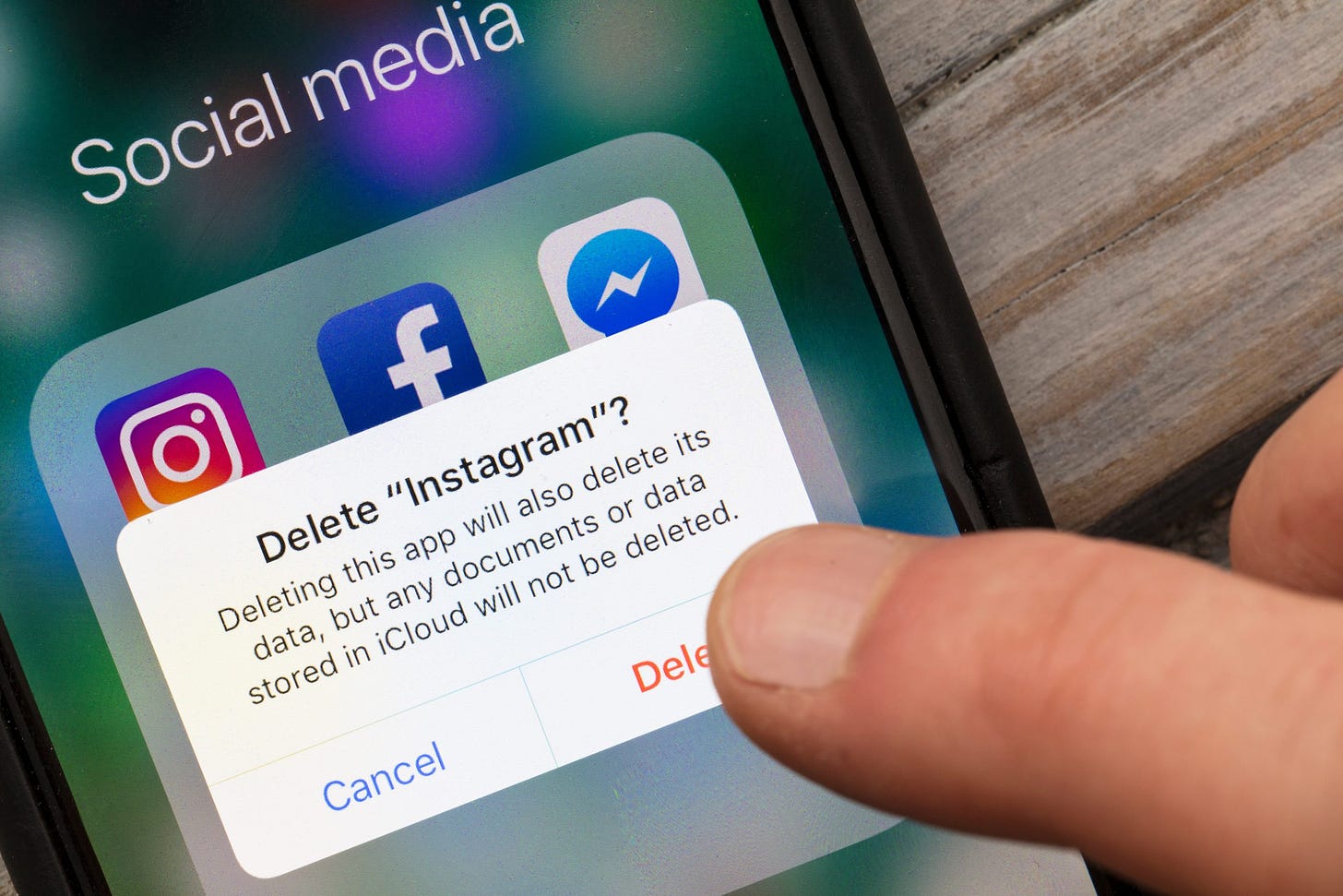 How to permanently delete your Instagram account - CyberGhost Privacy Hub