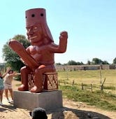 Estatua homenagem ao Guaco do Povo Mochica.. Estatua homenagem ao Guaco do Povo Mochica.