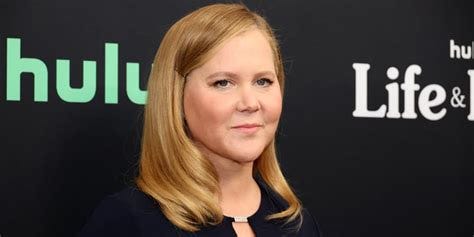 Amy Schumer Reveals Hair-Pulling Disorder Trichotillomania | POPSUGAR ...