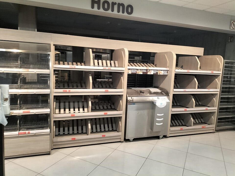 File:Panic buying in Cordoba (2).jpg