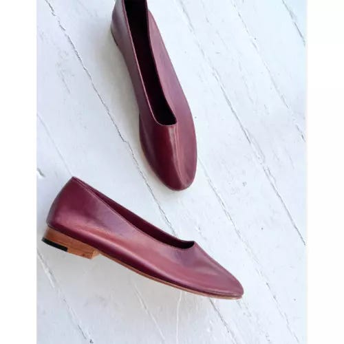 Martiniano Glove Shoe Leather Flats in Burgundy sz 39.5 - Picture 1 of 13