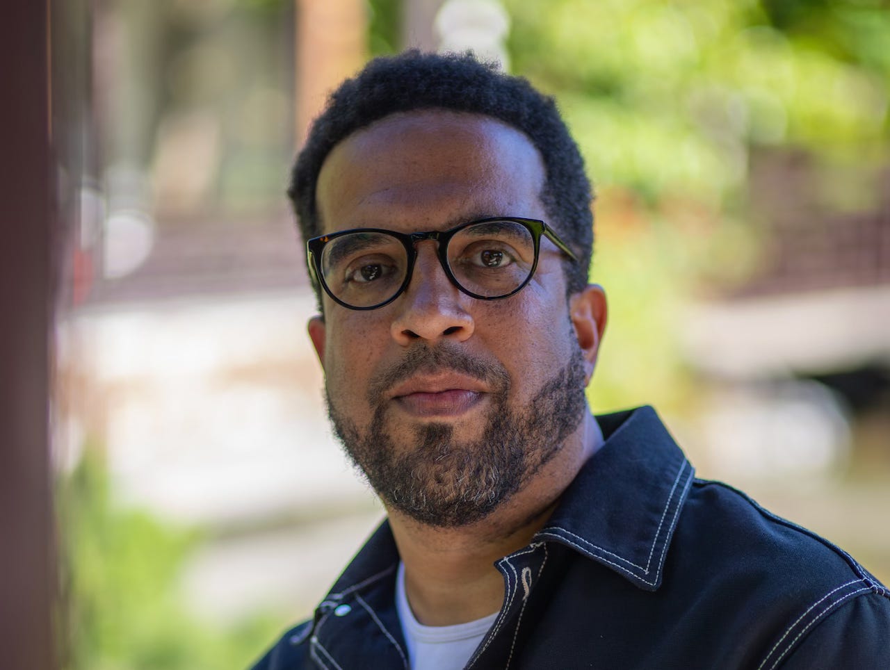 A headshot of filmmaker Mischa Webley 