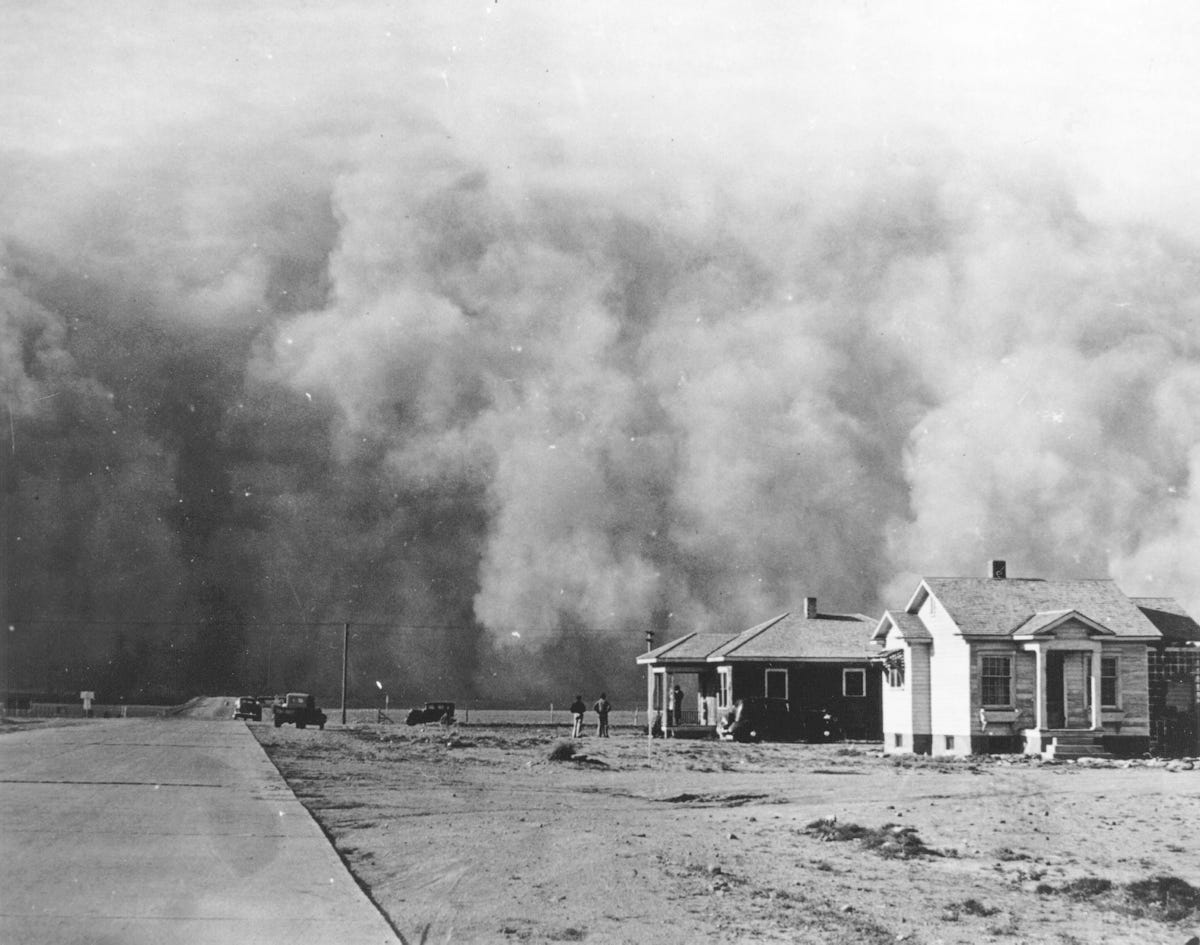 Haunting vintage images of the 1930s Dust Bowl