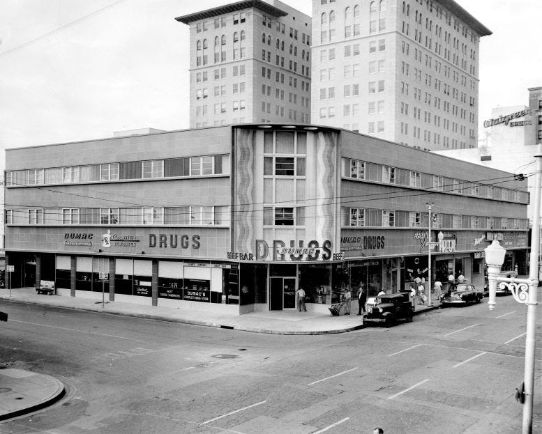 Roper Building in 1950. Courtesy of HistoryMiami Museum.