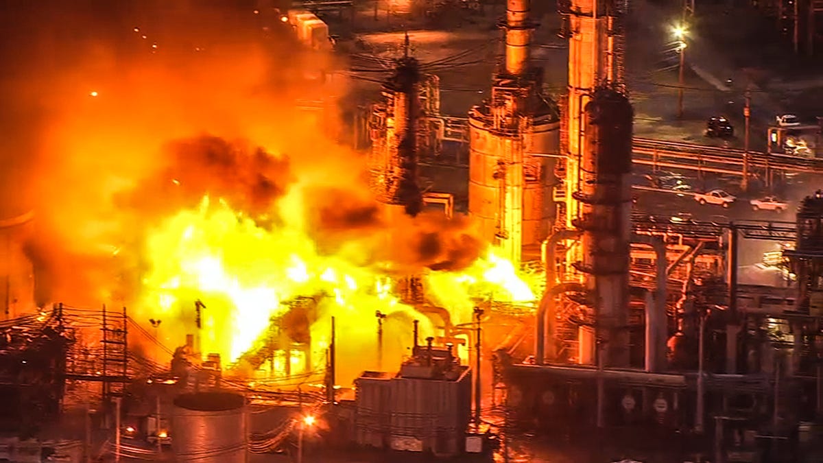 Philadelphia Energy Solutions refinery explosion, June 2019