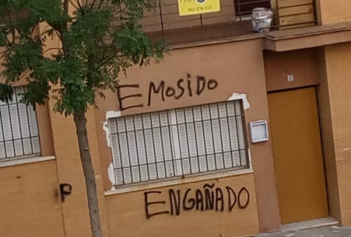 Hacer Meme de Hemos sido engañados - Pintzap