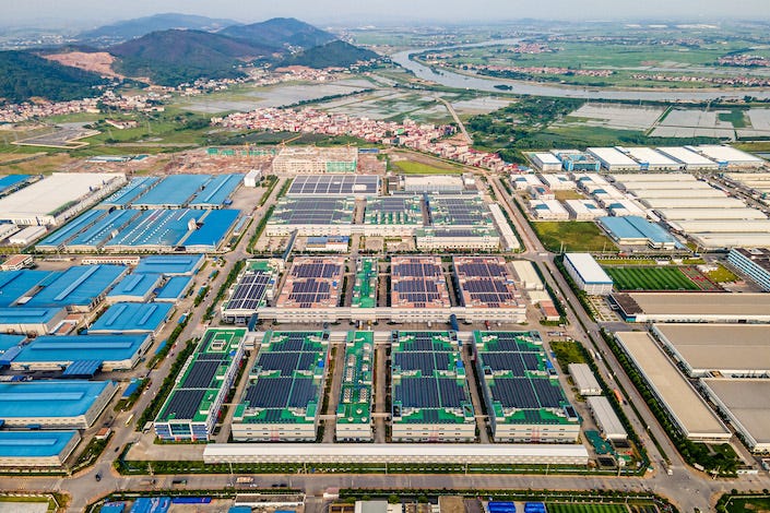 The Foxconn Technology Group factories with solar panels on top at the Quang Chau Industrial Park in Viet Yen District, Bac Giang Province, Vietnam, on July 13, 2023. Photo: Bloomberg