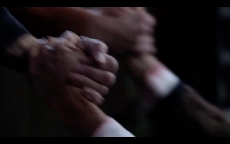 supernatural 1212 winchester brothers holding hands