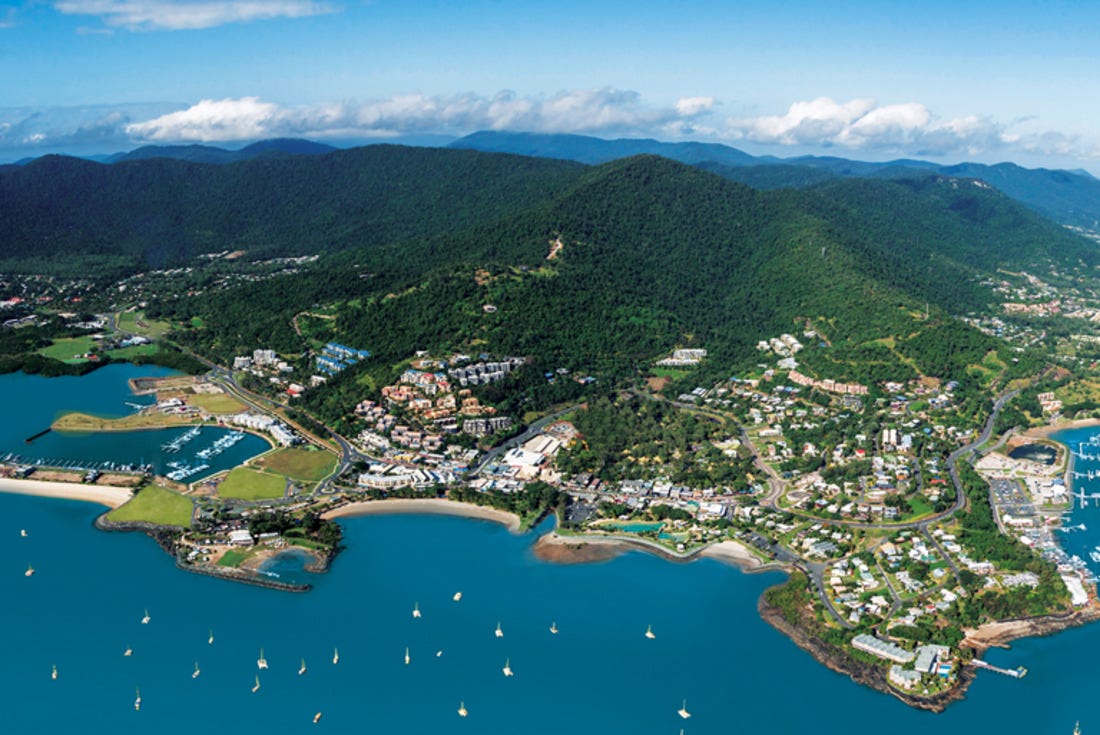 Overview photo of Airlie Beach