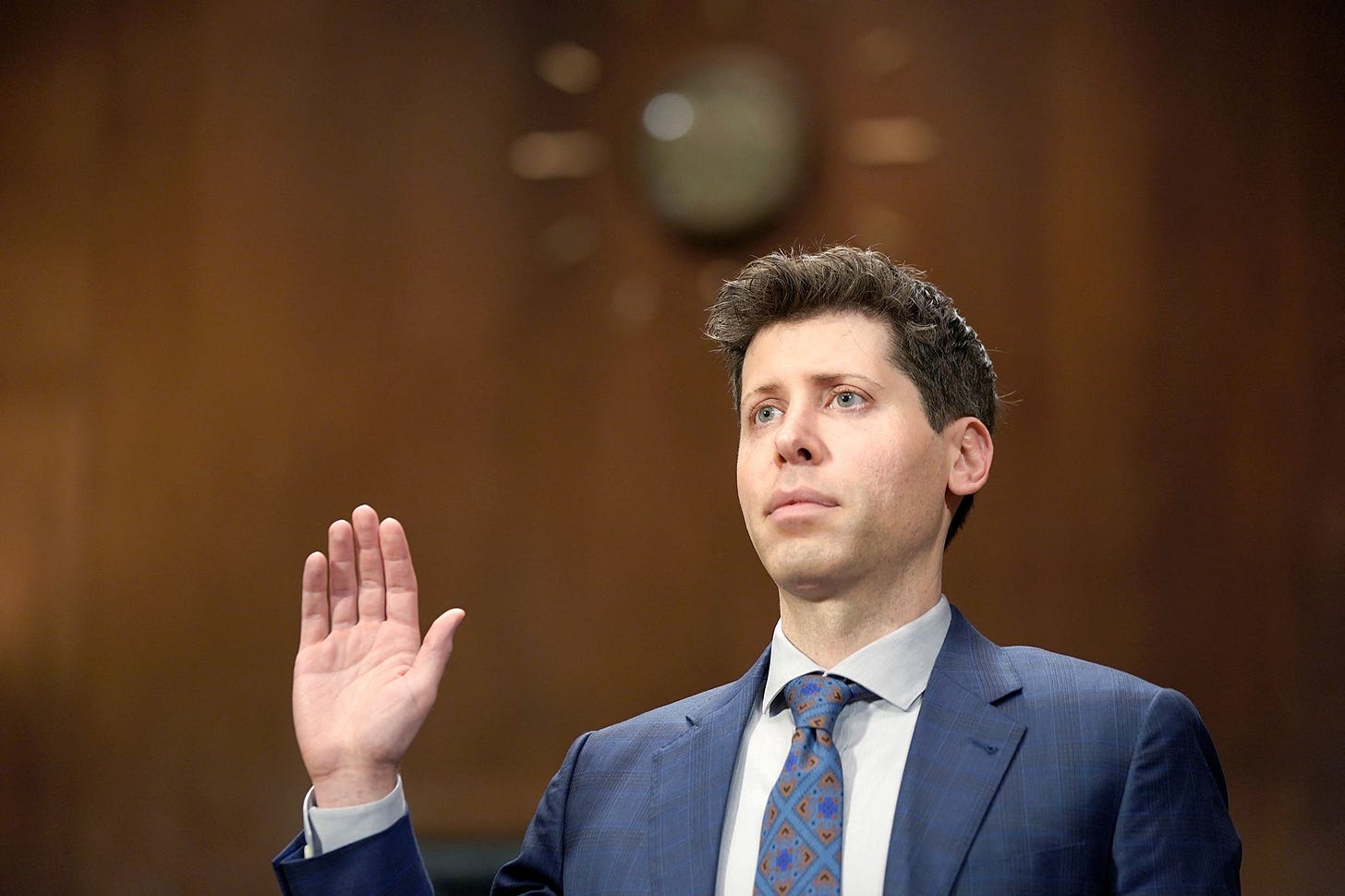 Mr. ChatGPT goes to Washington: OpenAI CEO Sam Altman testifies before  Congress on AI risks | CNN Business