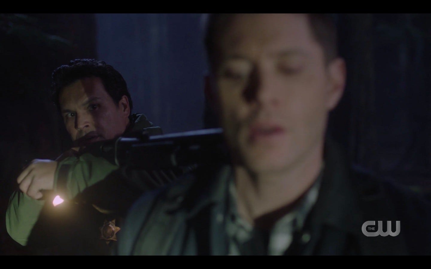 Dean Winchester overpowers Sheriff SPN 1416