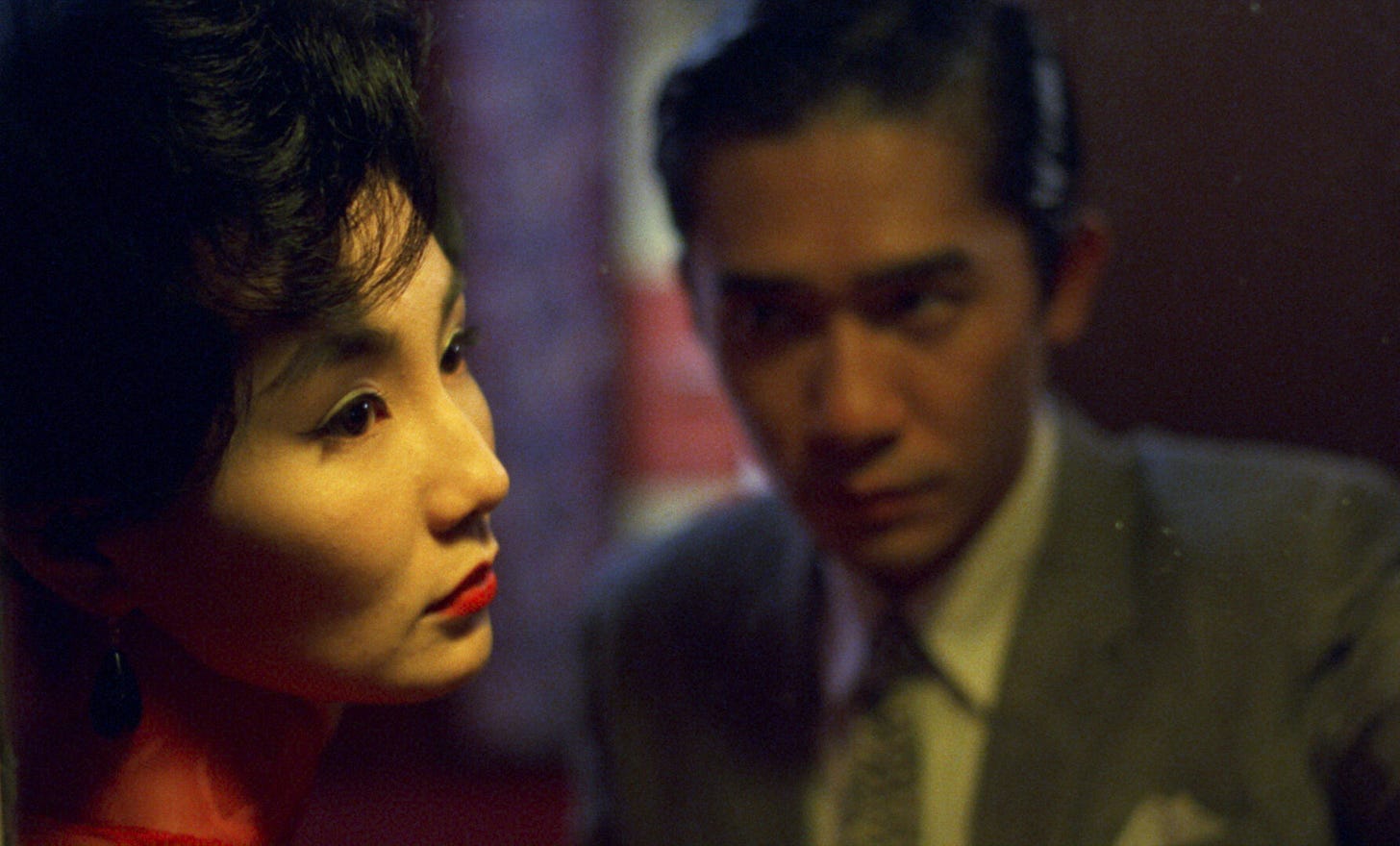 In Need of a Film About Romantic Possibility? Try 'In the Mood for Love' -  The New York Times