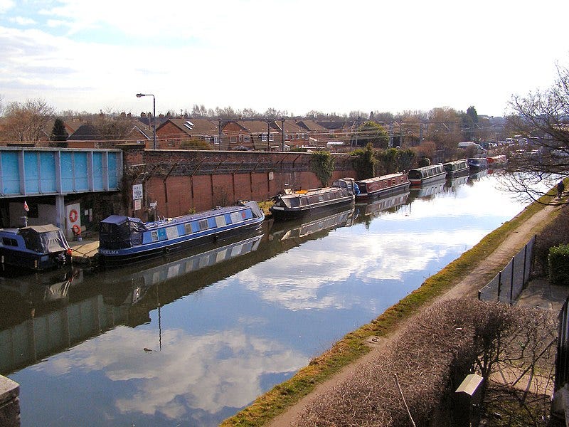 File:Bridgewater Canal at Timperley - geograph.org.uk - 1749679.jpg