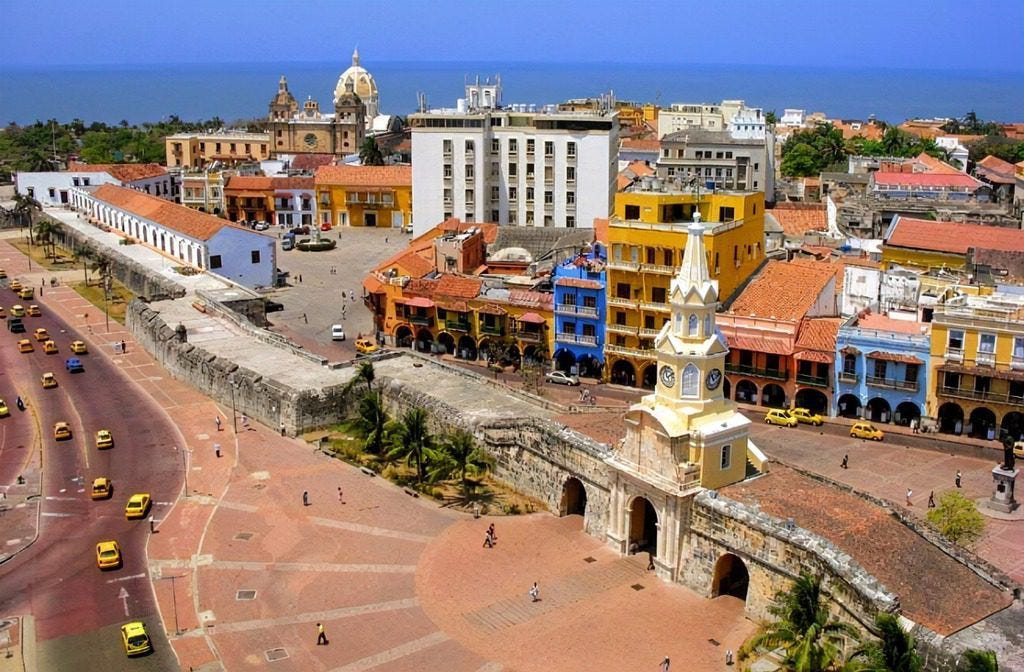 Cartagenas walled city - the wall