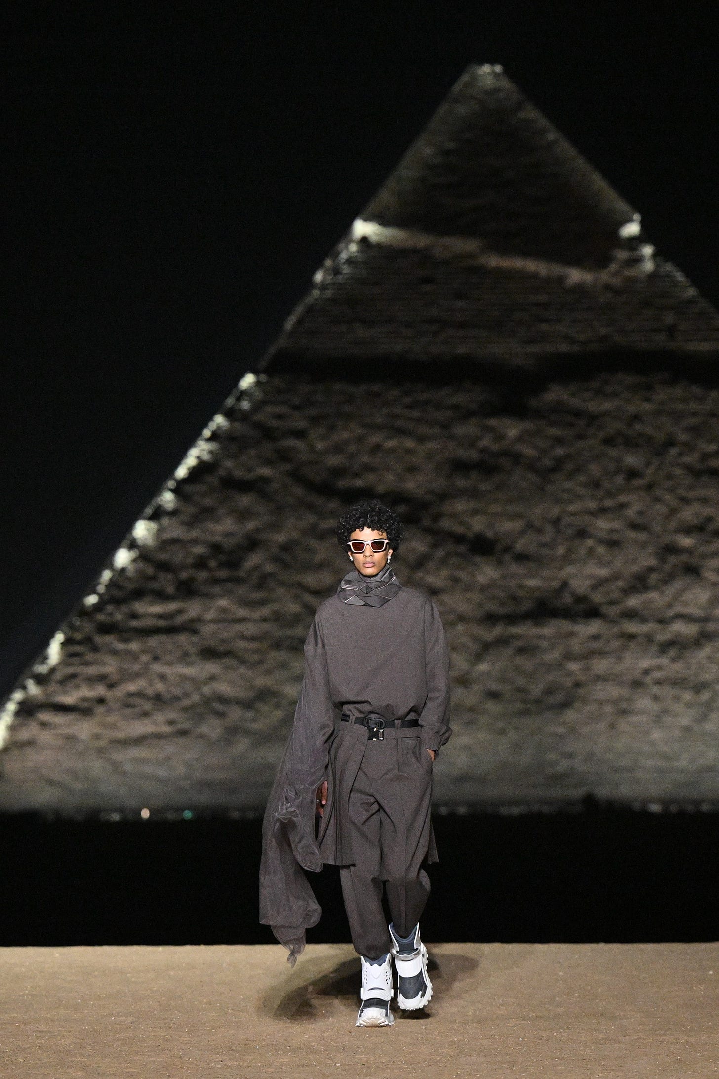 Everything you need to know about the Dior Men show in Egypt | Vogue France