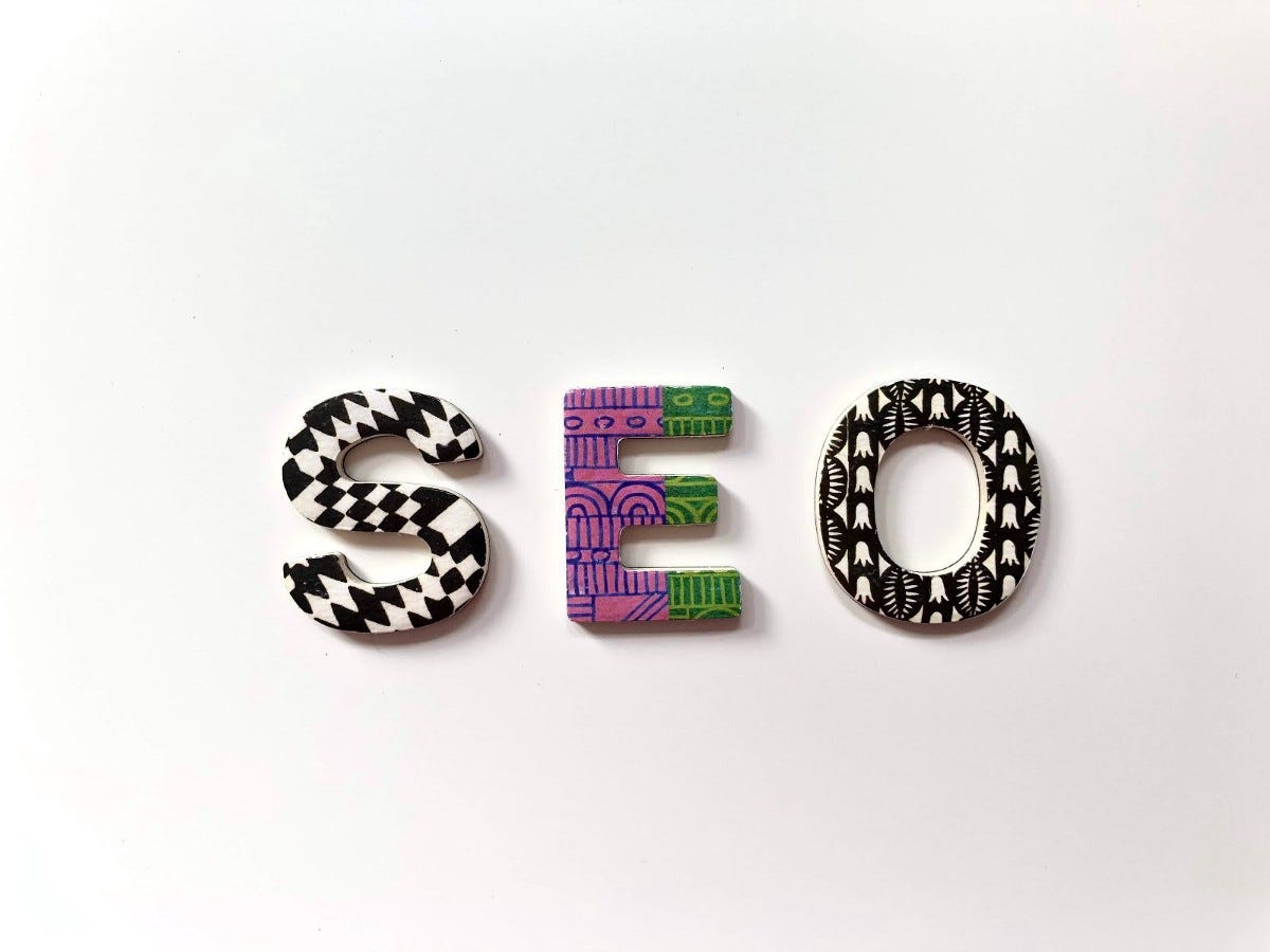 The letters S.E.O with attractive colouring